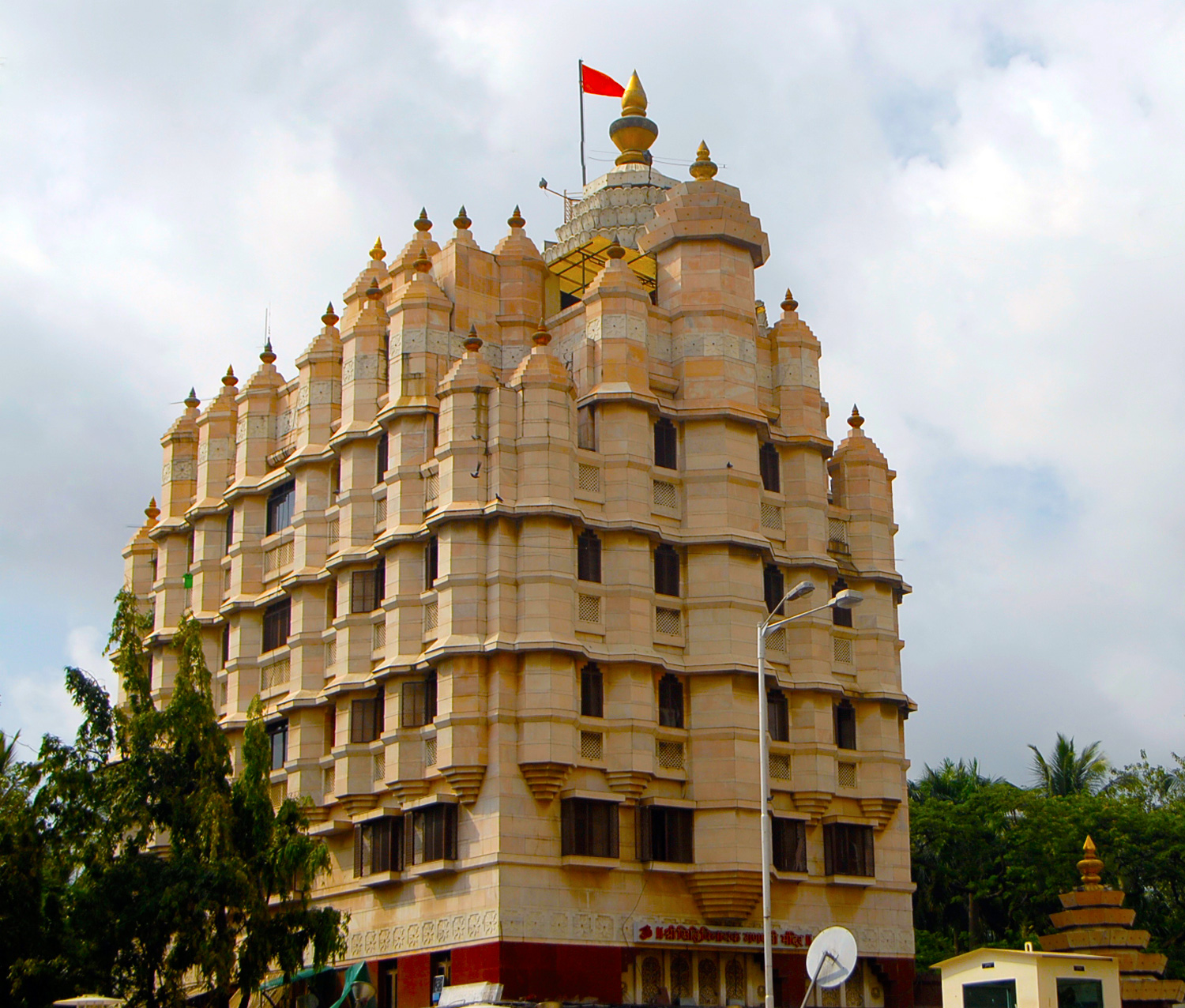 Siddhivinayak Temple - Mumbai Image