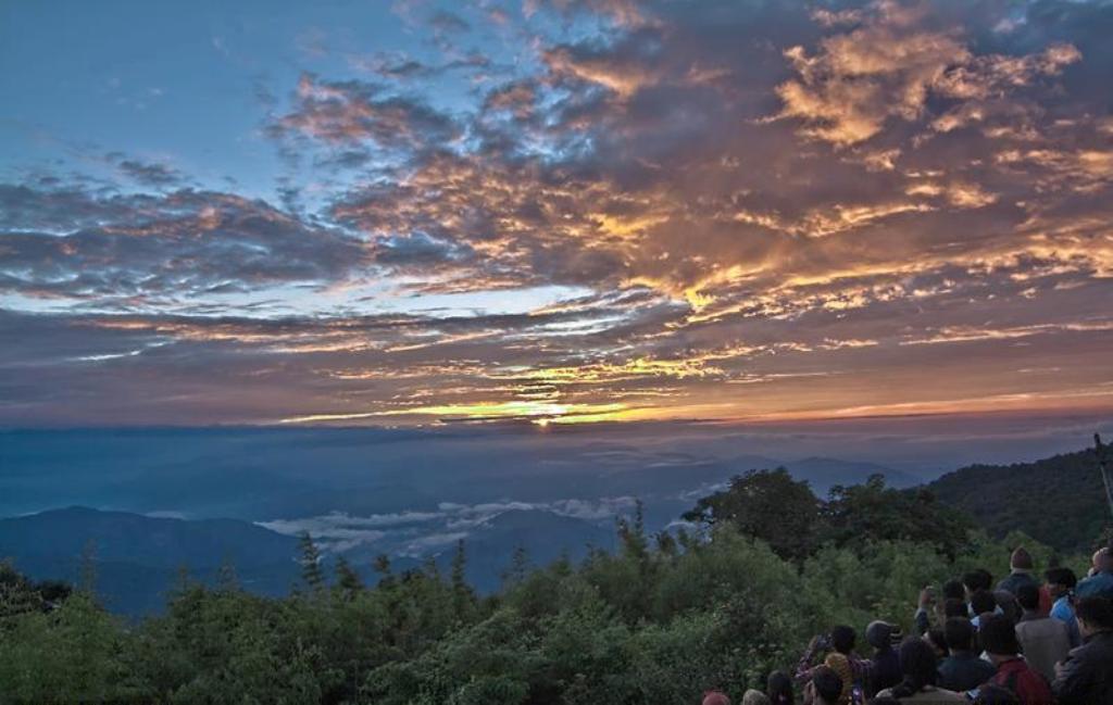 Tiger Hill - Darjeeling Image