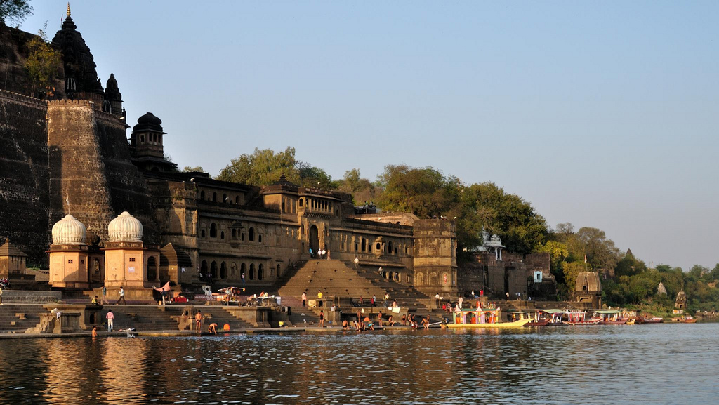 Queen'S Fort - Maheshwar Image