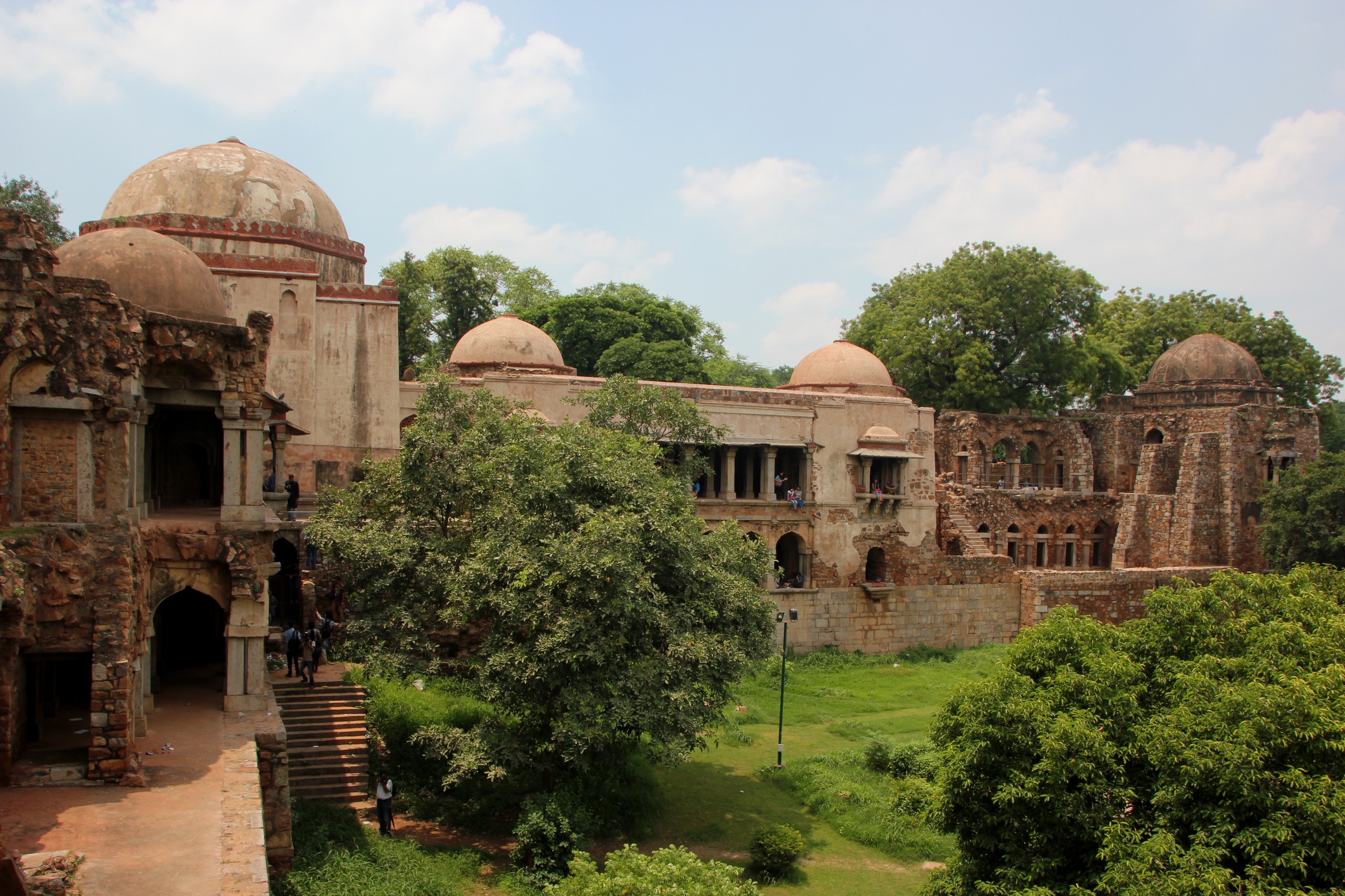 Hauz Khas Complex - Delhi Image