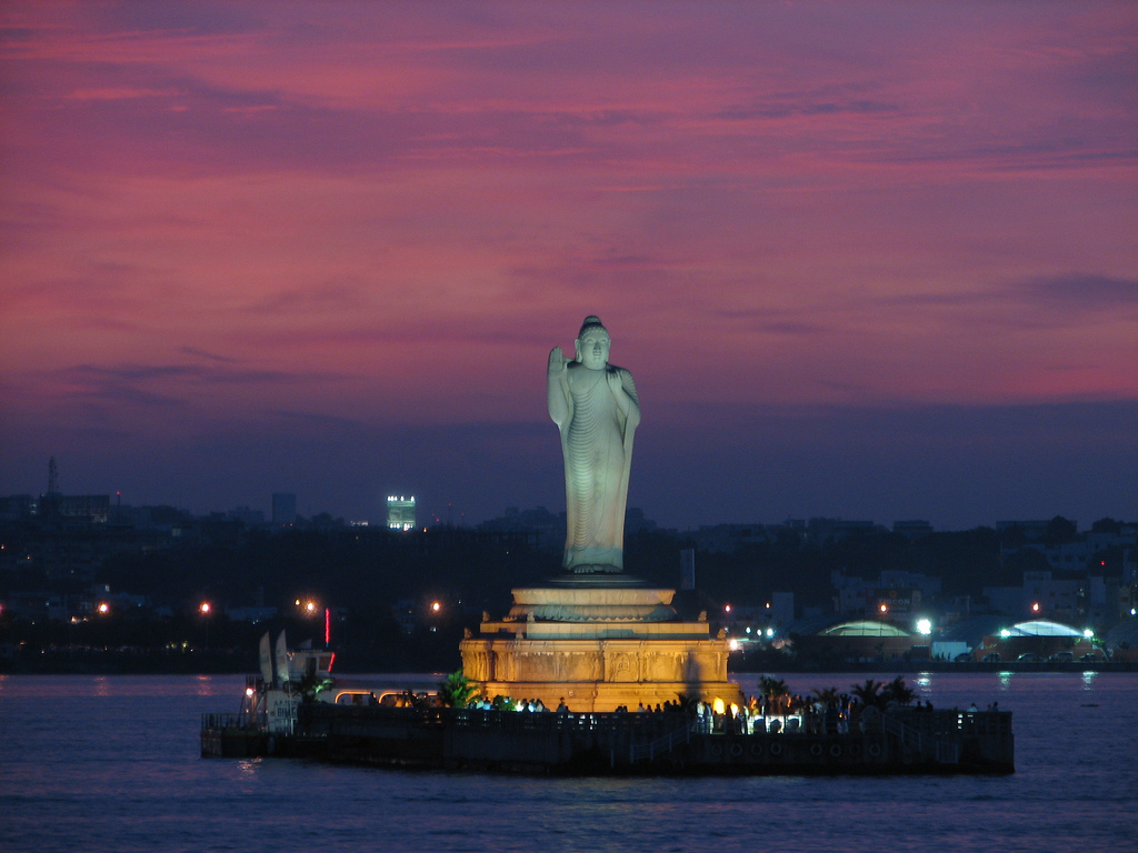 Hussain Sagar Lake - Hyderabad Image