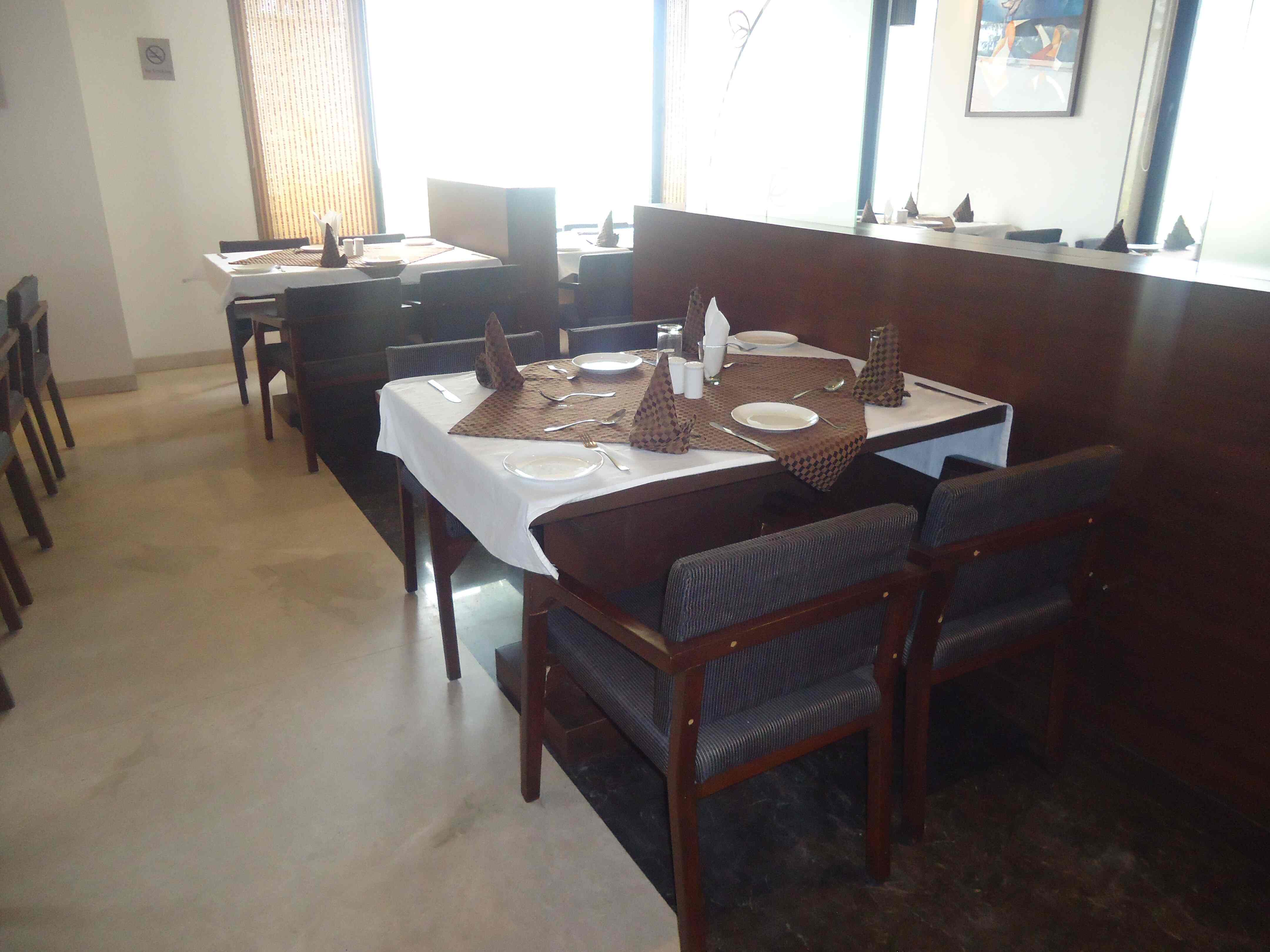 Aaru's Restaurant - Airport Gandhi Nagar Highway - Ahmedabad Image