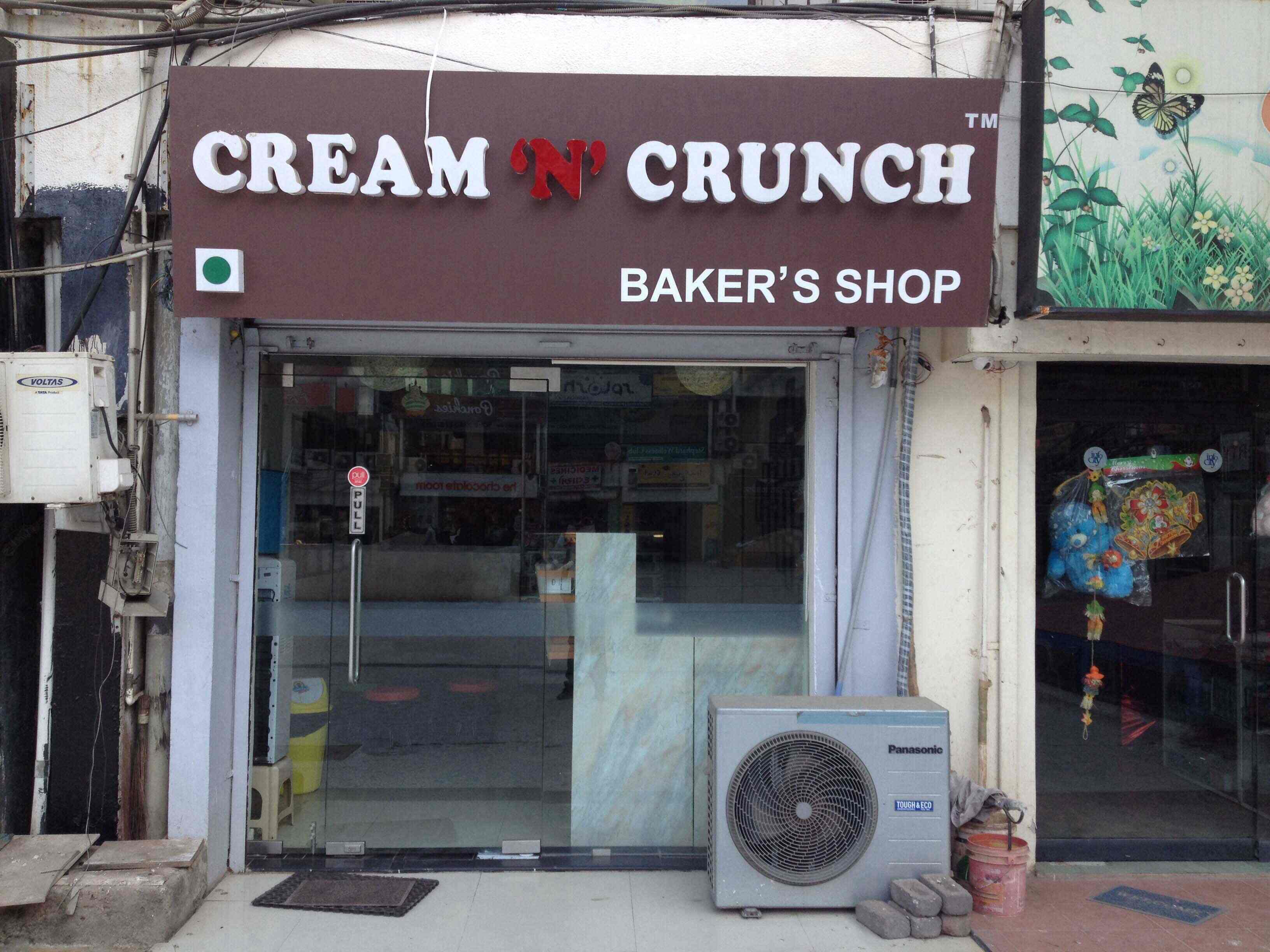 Cream N Crunch - Infocity - Ahmedabad Image