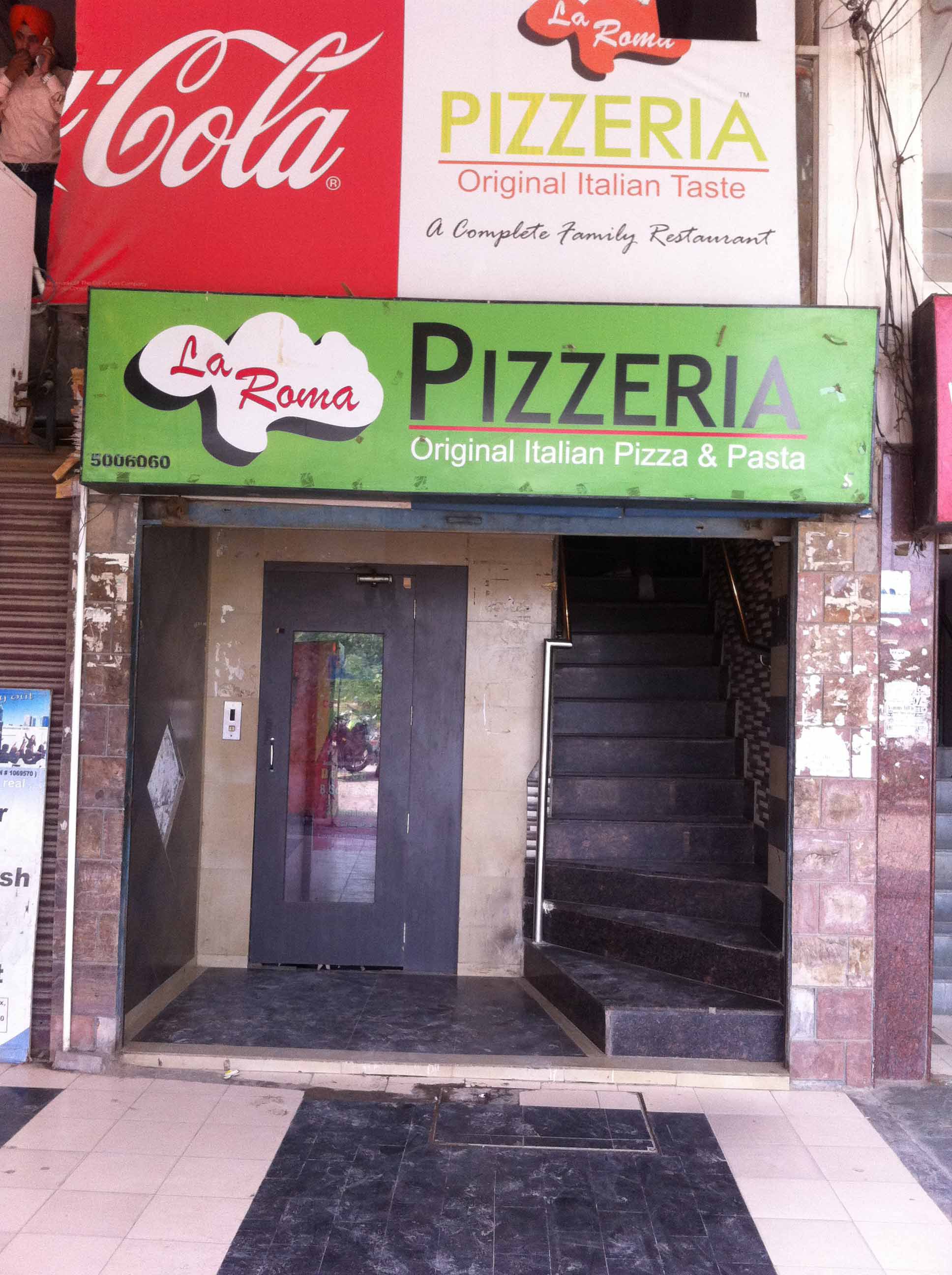 La Roma Pizzeria - Ranjit Avenue - Amritsar Image