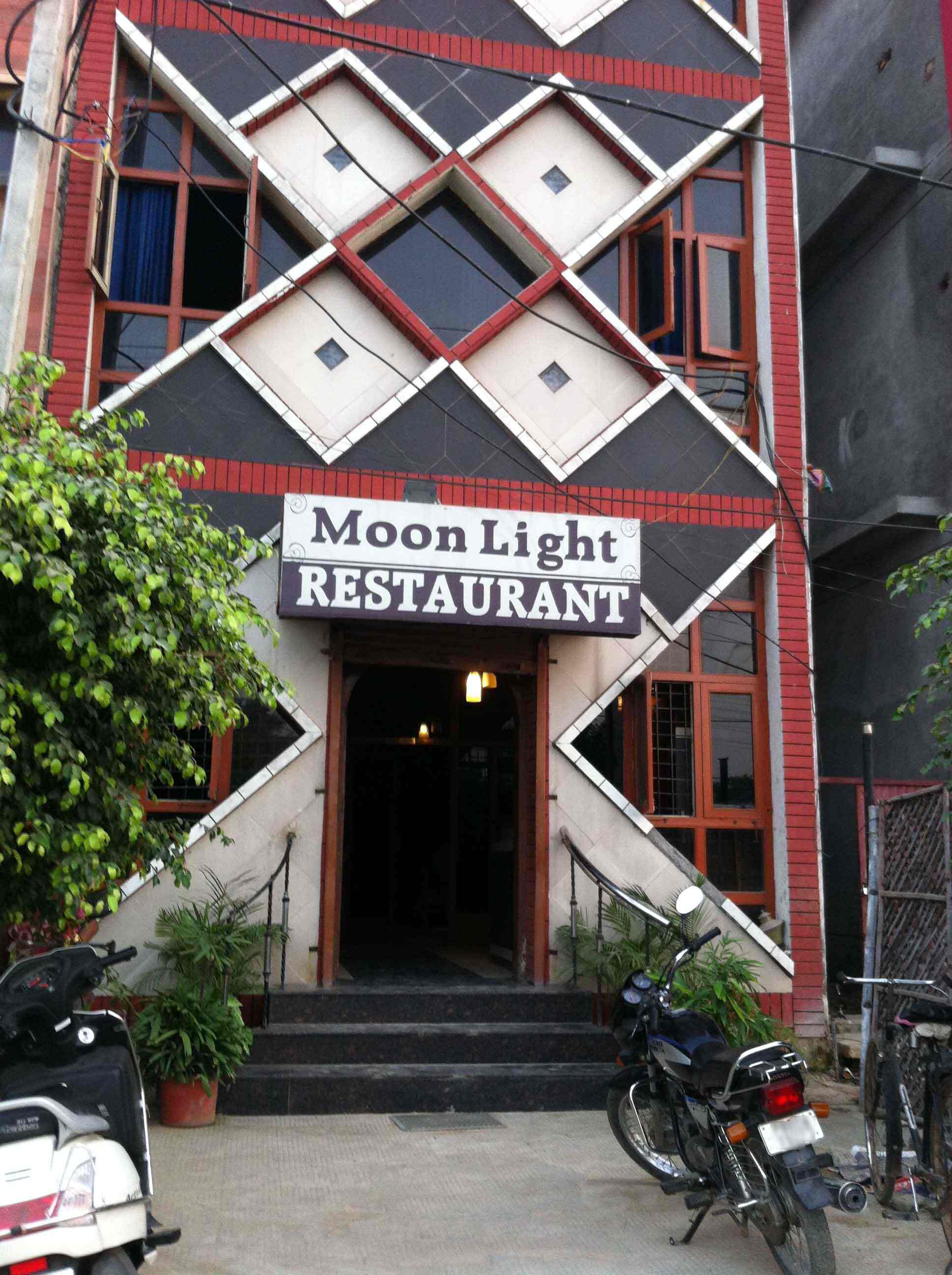 Moonlight Restaurant - Kabir Park - Amritsar Image