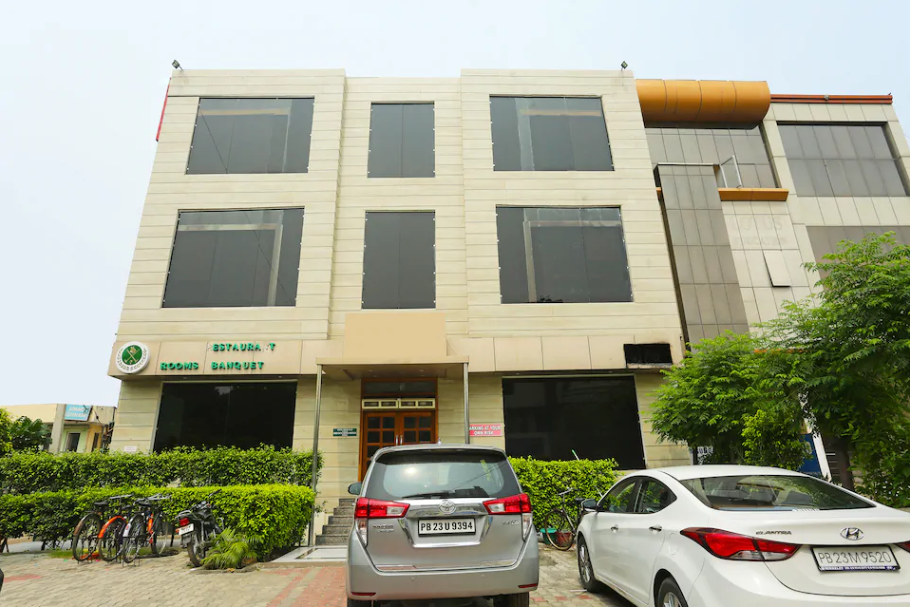 Hotel Polo Club - Nabha Gate - Patiala Image