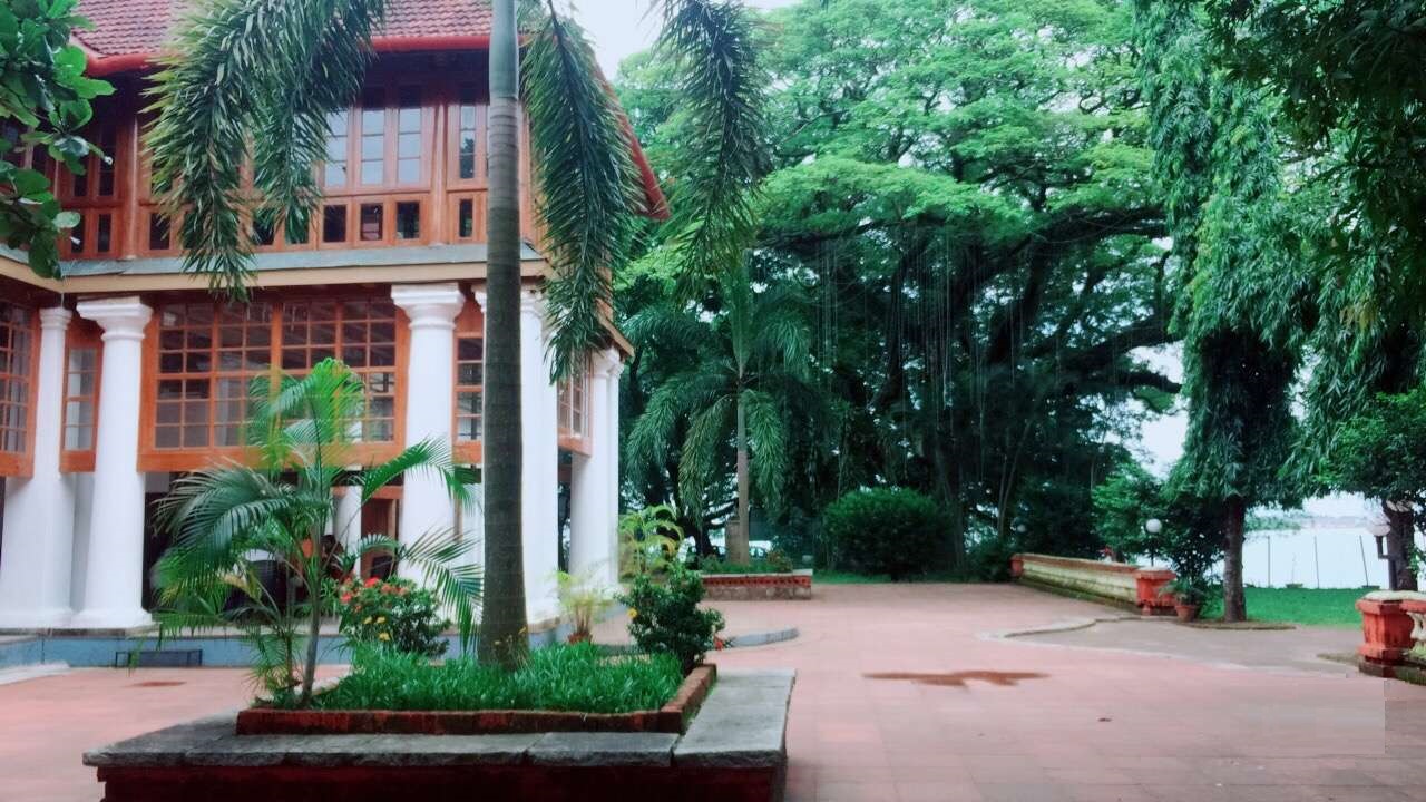 Bolgatty Palace Restaurant - Bolgatty Palace - Vypin - Kochi Image