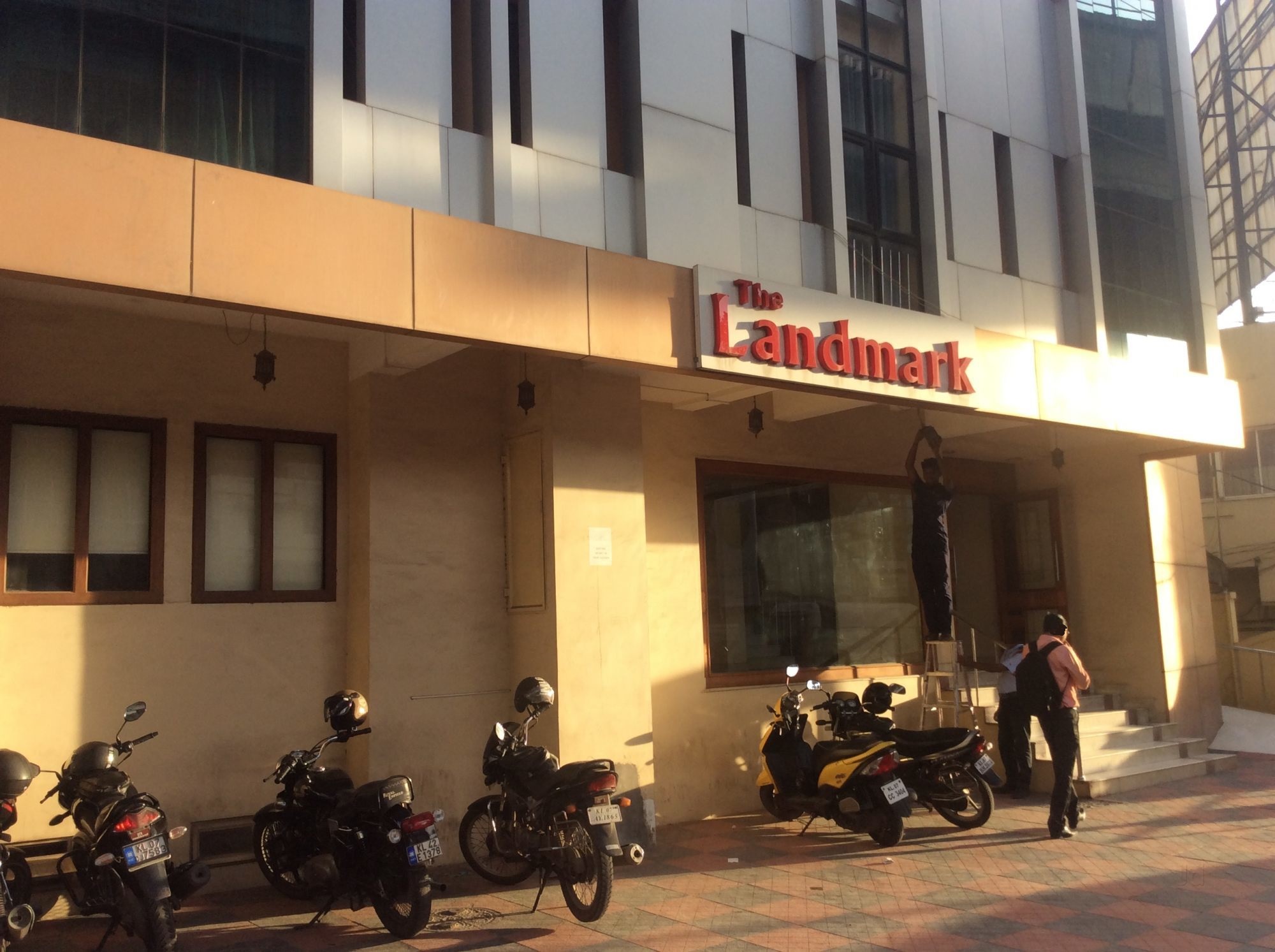 Hotel Landmark - Kaloor - Kochi Image