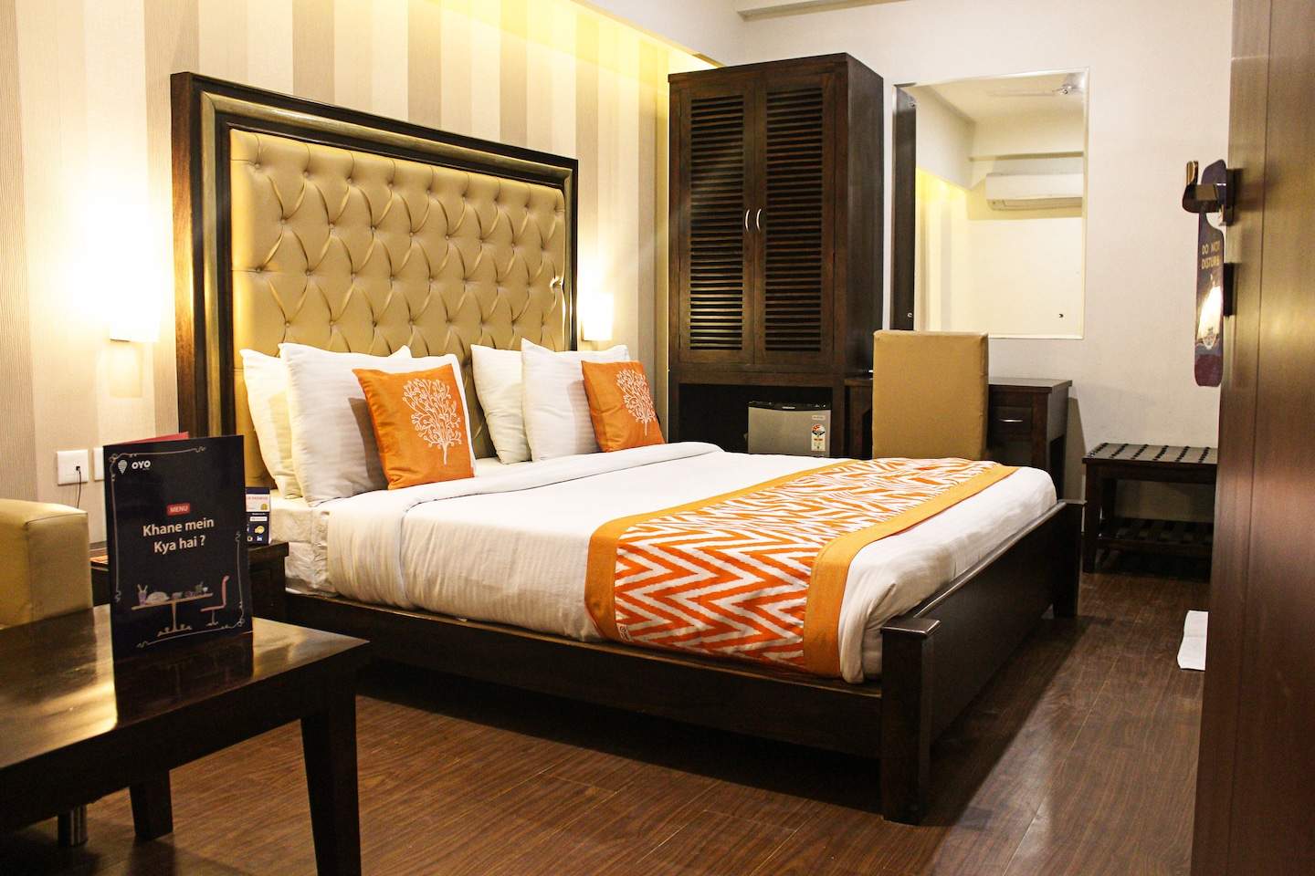 J K Palace Hotel & Bar - Rakabganj - Agra Image