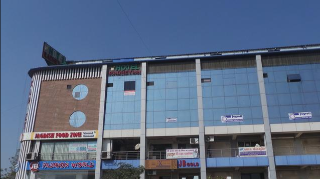 Hotel Radhey Inn - Hathijan - Ahmedabad Image