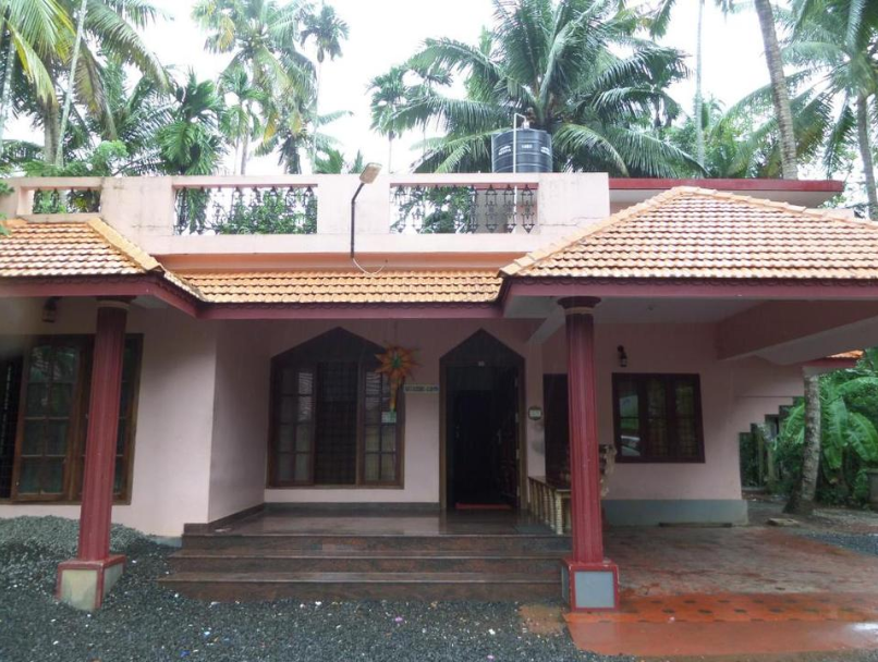 Pooniyiel Homestay - Thathampally - Alappuzha Image
