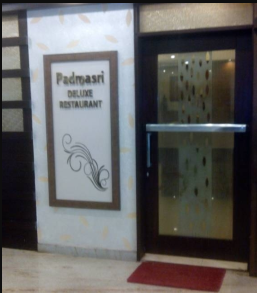 Padmashree Deluxe Restaurant - Hampankatta - Mangalore Image