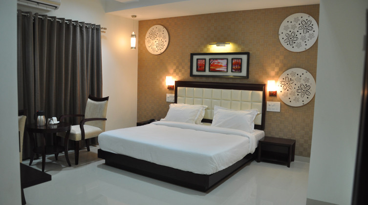 Hotel Lucky Star - Khadkeshwar - Aurangabad Image