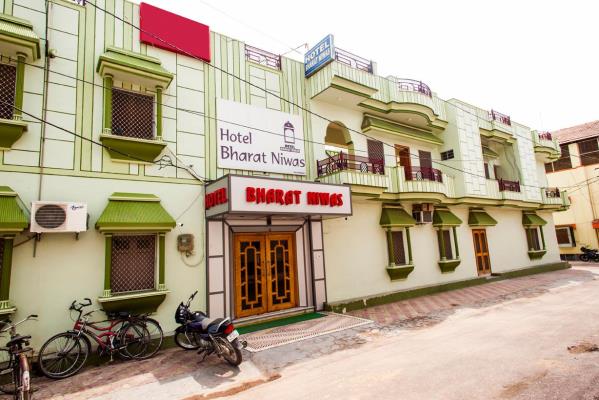 Bharat Niwas Hotel - Sadul Colony - Bikaner Image