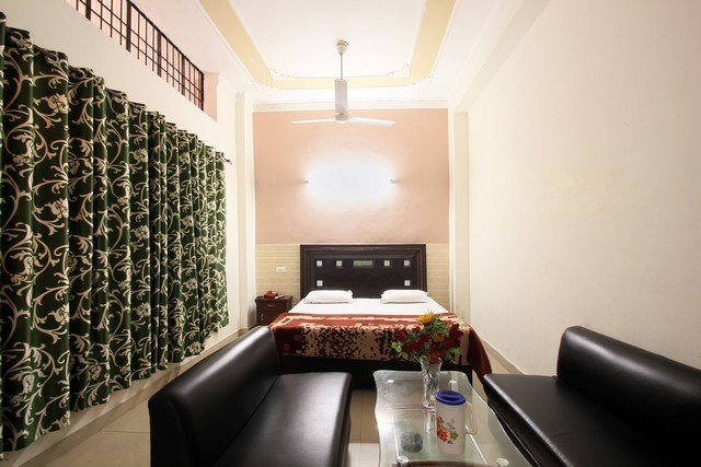 Hotel Rebirth - Daria - Chandigarh Image
