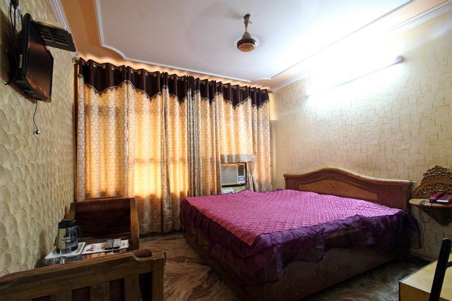 Hotel Victoria Regency - Sector 22-D - Chandigarh Image