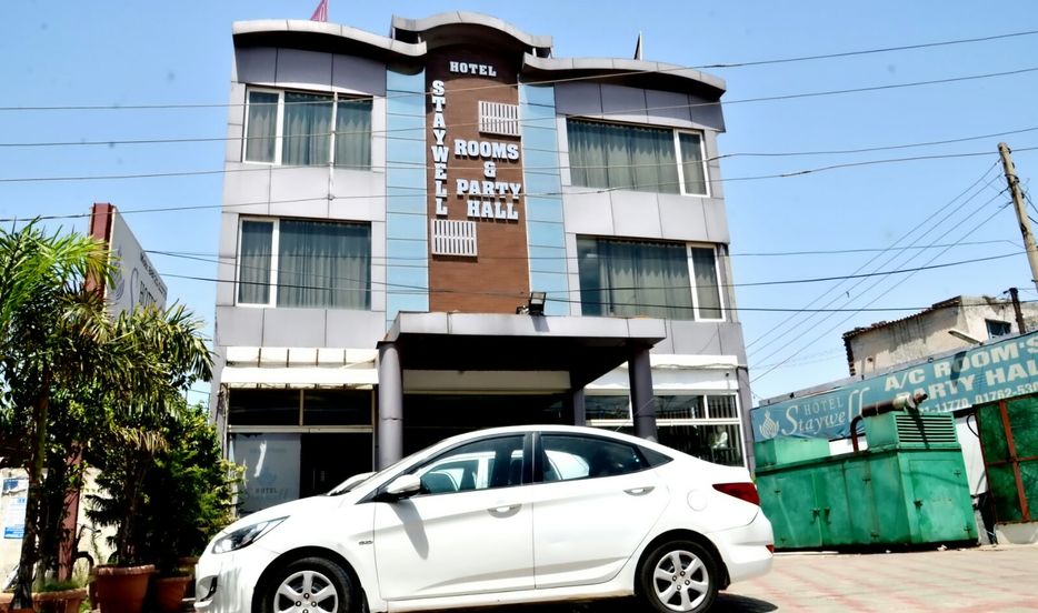 Hotel Staywell - Zirakpur - Chandigarh Image