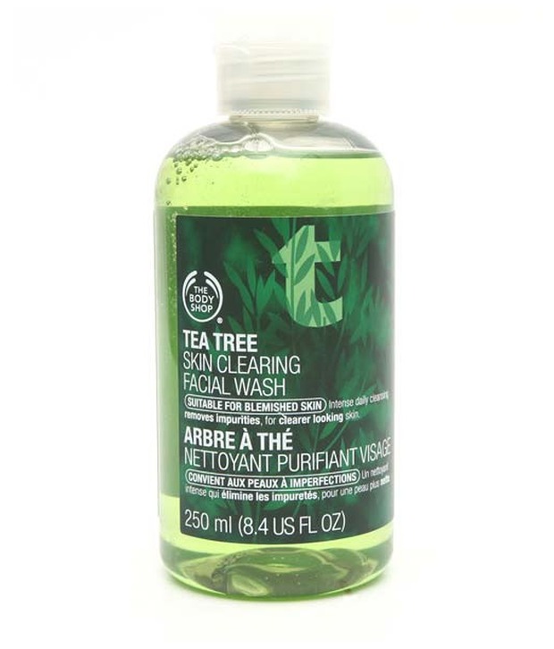 The Body Shop Tea Tree Skin Clearing Facial Wash Image