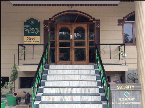 Priya Restaurant - Tajganj - Agra Image