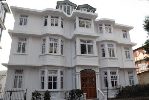 Hotel Springburn - Gandhi Road - Darjeeling Image