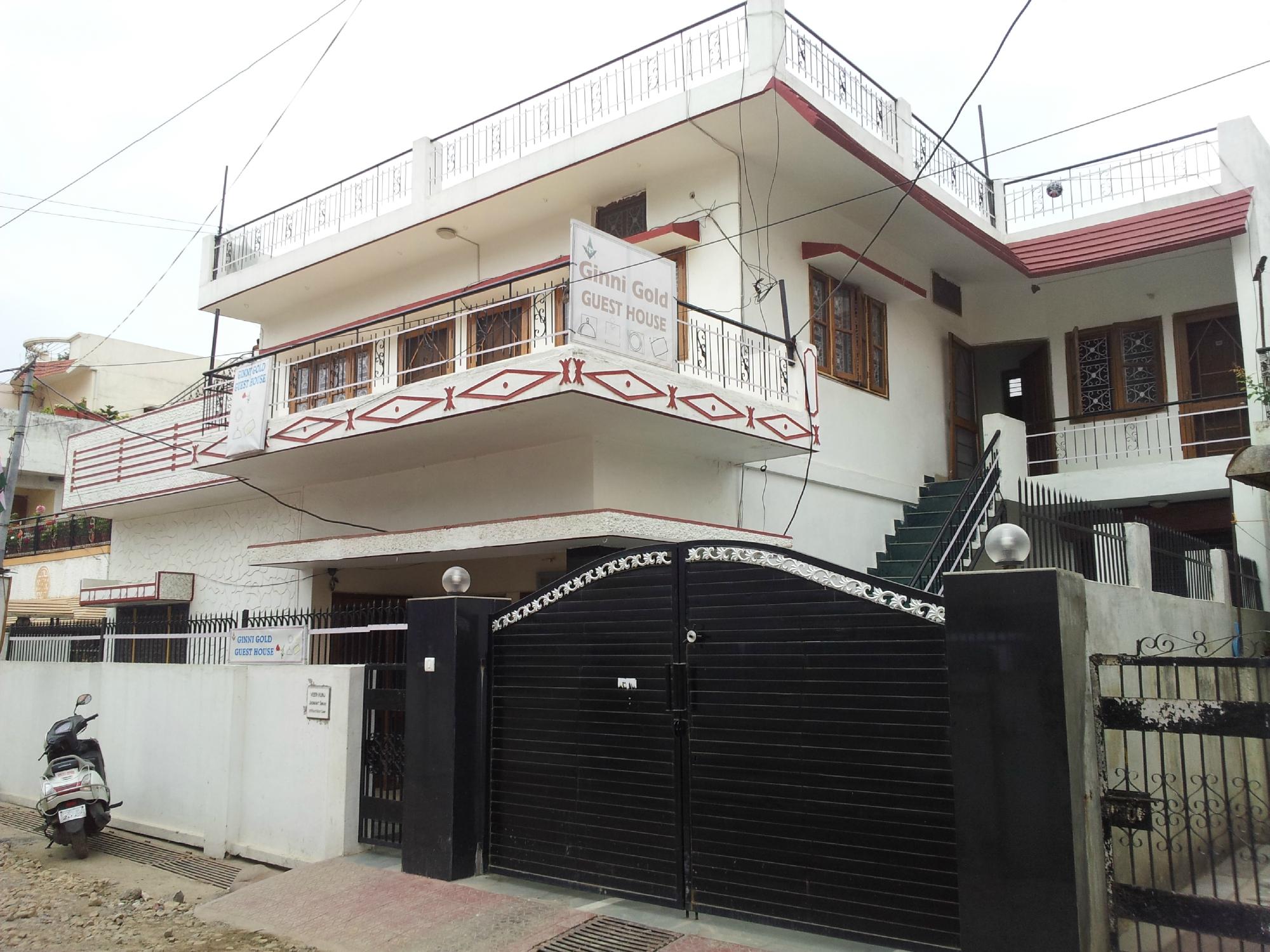 Ginni Gold Paying Guest House - Chander Nagar - Dehradun Image