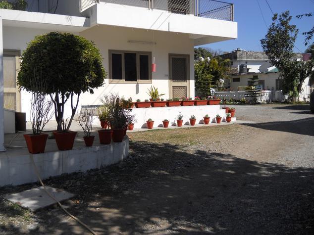 Hotel Sukhsadan - Karanpur - Dehradun Image