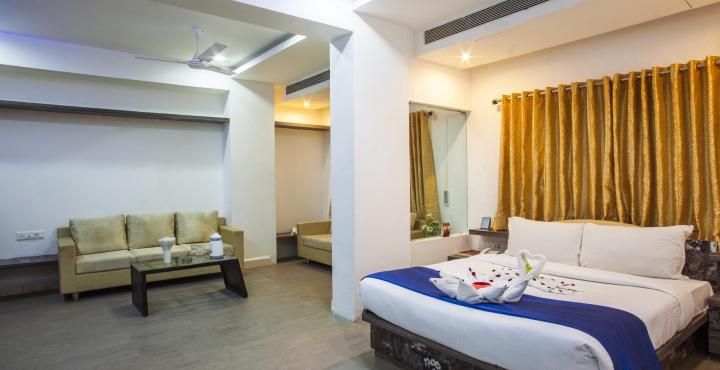 Hotel Kanchan Tilak - MG Road - Indore Image