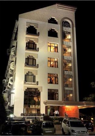 Hotel Balwas International - Tukoganj - Indore Image