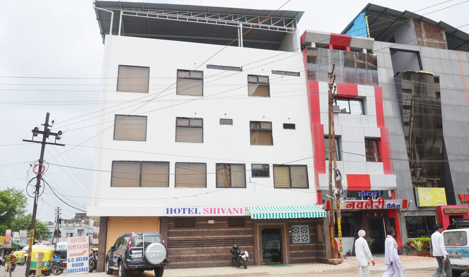 Hotel Shivani - Biyabani Dhar Road - Indore Image