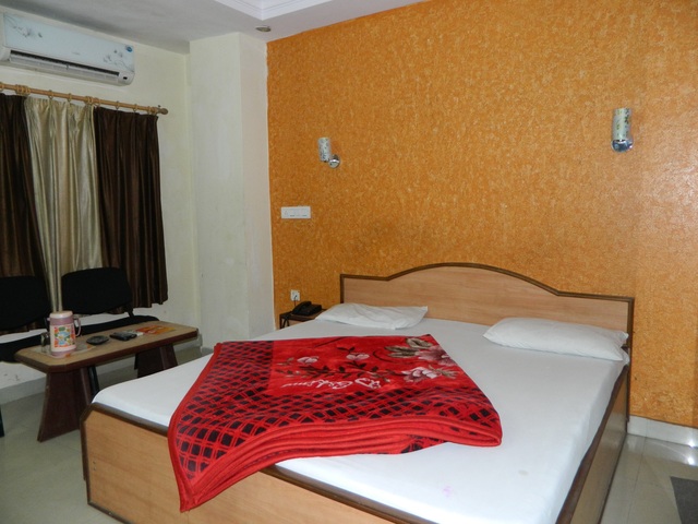 Kamal Kunj Hotel - Vivek Nagar - Jaipur Image