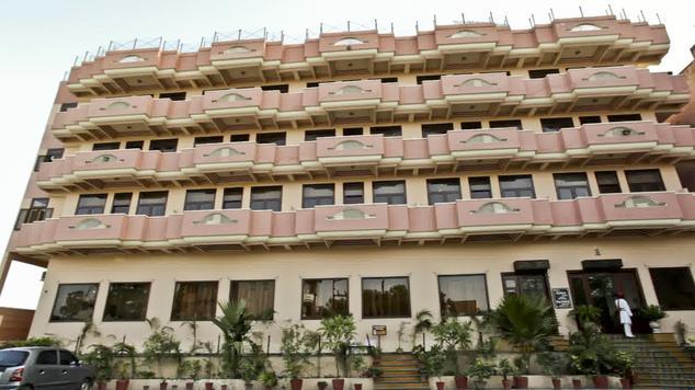 Hotel Glitz - Sitaram Puri - Jaipur Image