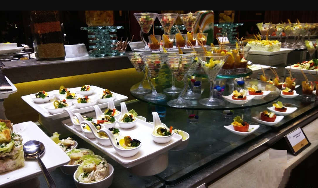 Flow The Gateway Hotel - Athwa - Surat Image