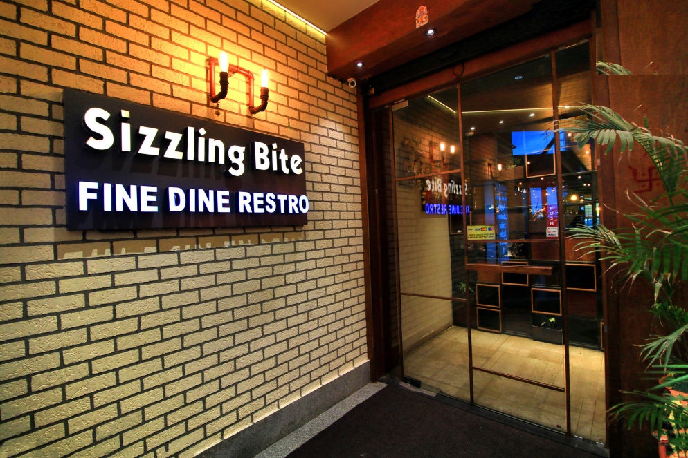 Sizzling Bite - Dumas - Surat Image