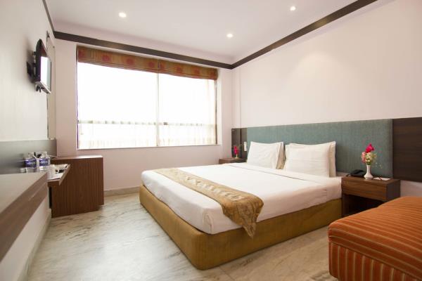 PR Chatterjee Hotel - Diamond Harbour Road - Kolkata Image