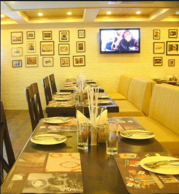 Cafe @ Mud Oven - Vijay Nagar - Indore Image