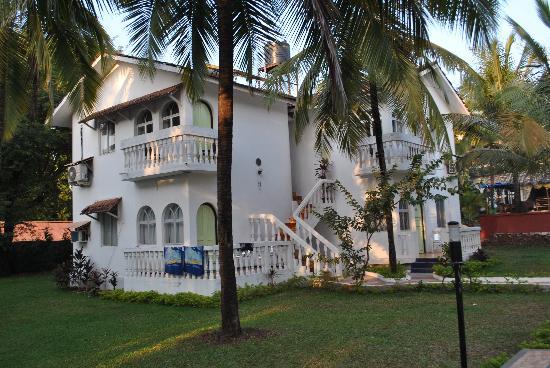 Capt. Lobo's Beach Hideaway - Baga - Goa Image