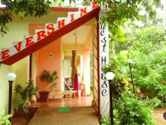 Evershine Guest House - Bardez - Goa Image