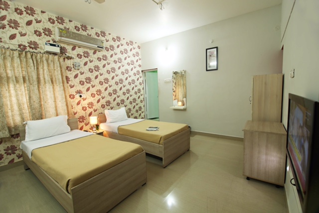 Mani Royal Stay Bungalow Hotel - Sathya Sai Nagar - Madurai Image