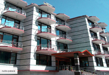 Hotel Rudra Palace - Dungri - Manali Image