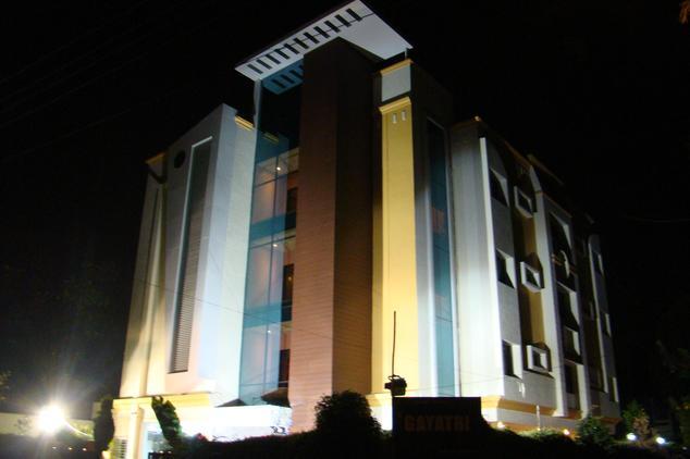 Shree Gayatri Inn - Gayatri Nagar - Nagpur Image