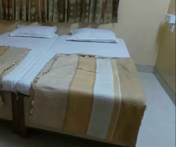 Hotel Nandini - Central Avenue - Nagpur Image
