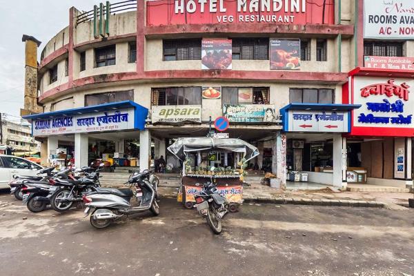 Nandhini Hotel - Central Avenue Road - Nagpur Image