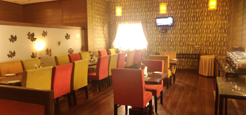 Matchpoint Restaurant - Maple Leaf - Lalbagh - Lucknow Image