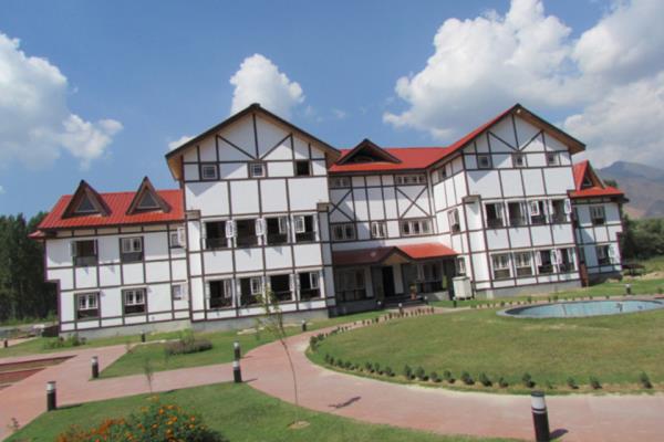 Hotel Pine Spring Nowgam - Nowgam - Srinagar Image
