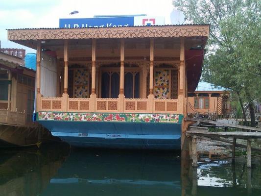 Hong Kong Houseboat - Dal Lake - Srinagar Image