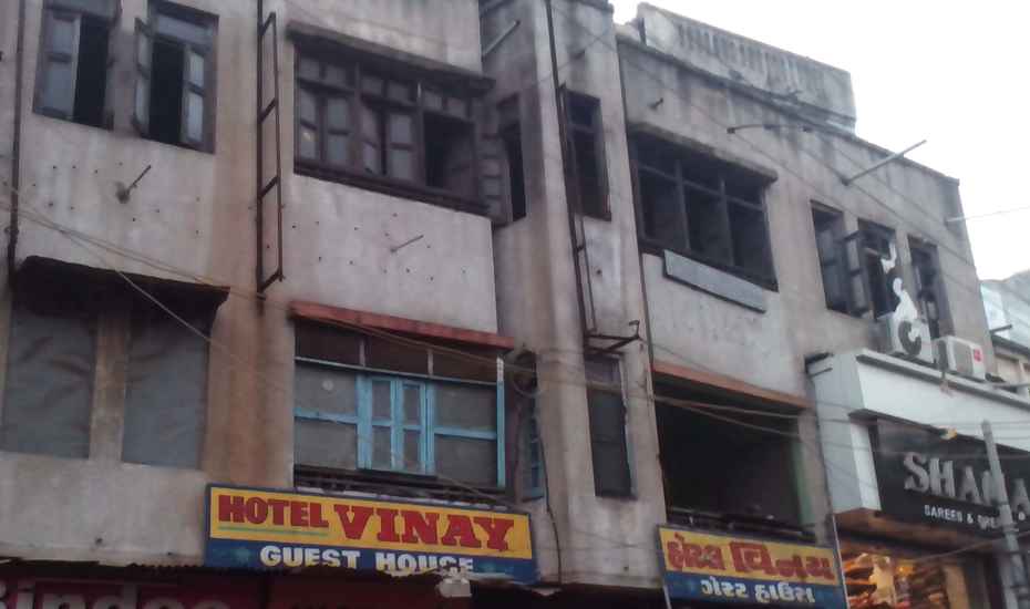 Vinay Hotel - Raopura - Vadodara Image