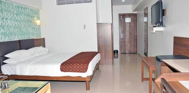 Hotel Yash Grand - Anand Nagar - Ahmednagar Image