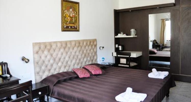 Gurudev Hotel - Station Road - Haridwar Image