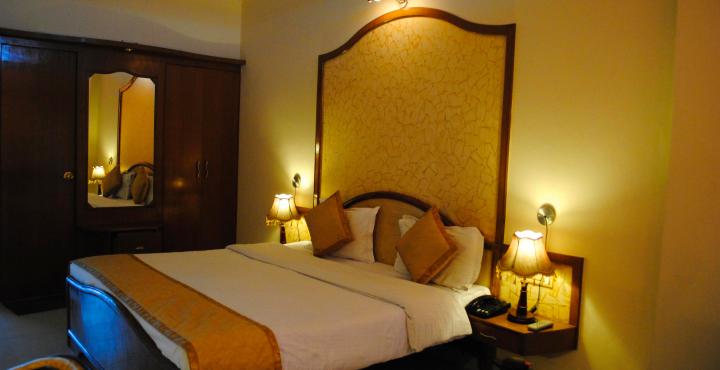 Hotel Clarks Inn Brinjal - Bhupatwala - Haridwar Image