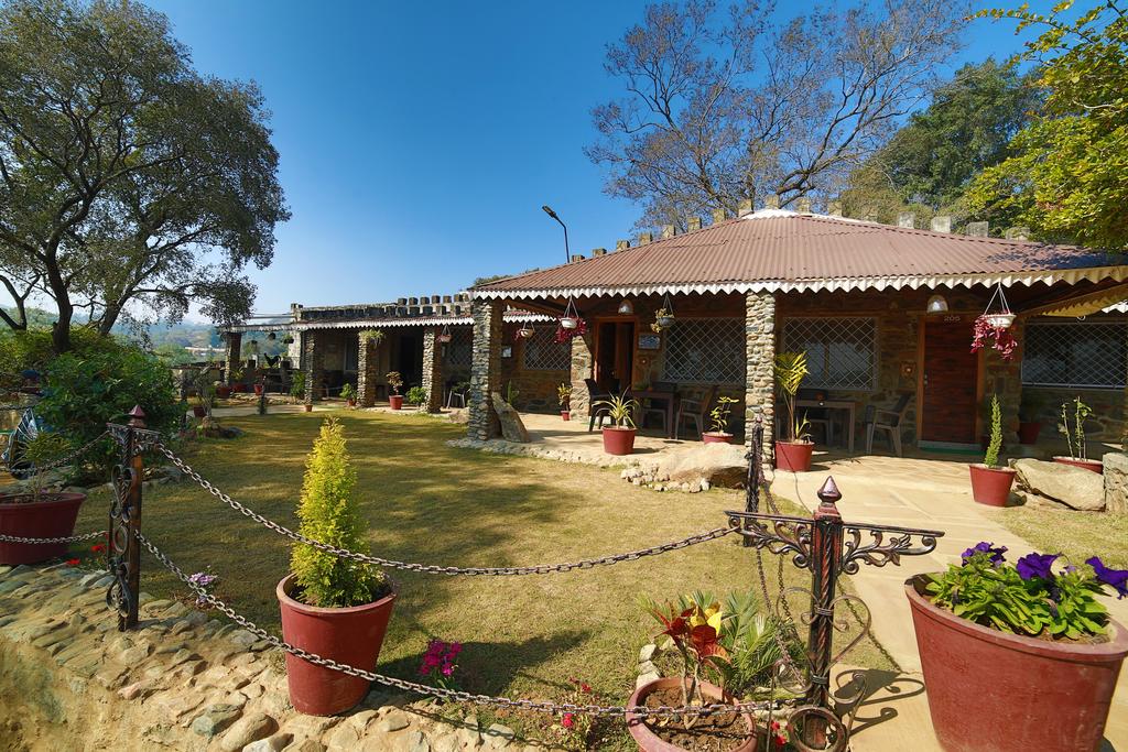 Hotel Castle Rock - Mount Abu Image